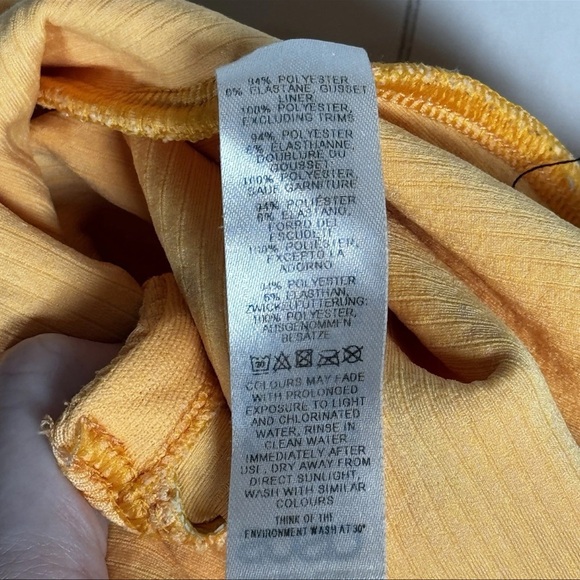 ASOS Swimwear Orange Crinkle One Piece Swimsuit Beach Pool Vaca Bathing Suit XL - Picture 4 of 5